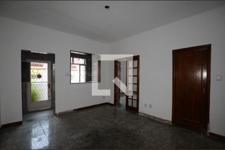 Sala de casa para alugar com 3 quartos, 180m² em Cascadura, Rio de Janeiro