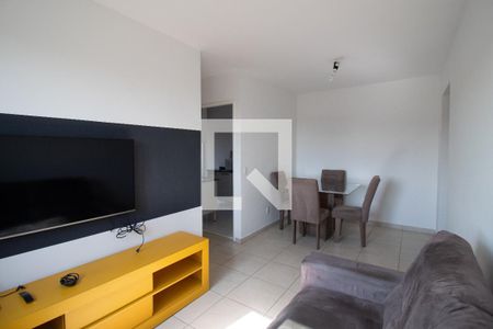 Sala de apartamento para alugar com 2 quartos, 48m² em Rio Pequeno, São Paulo