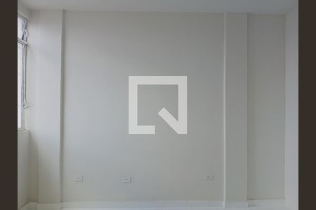 Kitnet/Studio à venda com 1 quarto, 28m² em Santa Ifigênia, São Paulo