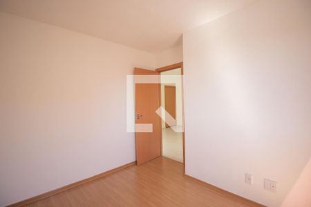 Quarto 2 de apartamento para alugar com 2 quartos, 42m² em Vila Lage, São Gonçalo