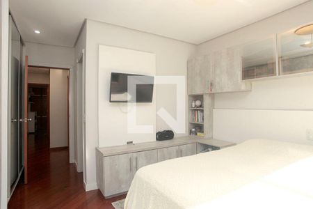 Quarto 1 de apartamento à venda com 3 quartos, 400m² em São João, Porto Alegre