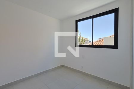 Quarto 1 de apartamento à venda com 2 quartos, 180m² em Alvorada, Belo Horizonte