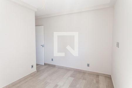 suite de apartamento para alugar com 2 quartos, 61m² em Cruzeiro, Belo Horizonte