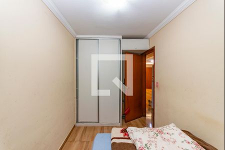 Quarto 1 de apartamento à venda com 2 quartos, 48m² em Cabral, Contagem