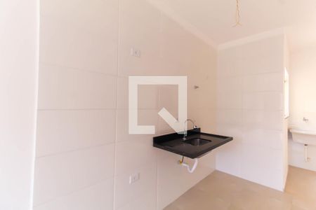 Sala/Cozinha de casa à venda com 2 quartos, 42m² em Parque Sevilha, São Paulo