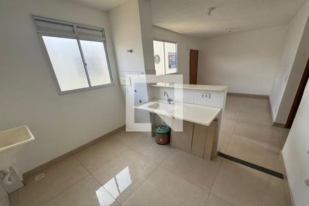 Cozinha - Lavanderia de apartamento para alugar com 2 quartos, 45m² em Via Norte, Ribeirão Preto