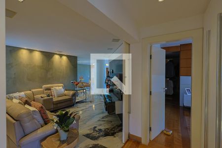 Sala de TV de apartamento para alugar com 4 quartos, 290m² em Serra, Belo Horizonte