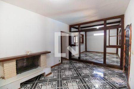 Sala de casa à venda com 5 quartos, 300m² em Engenho do Mato, Niterói