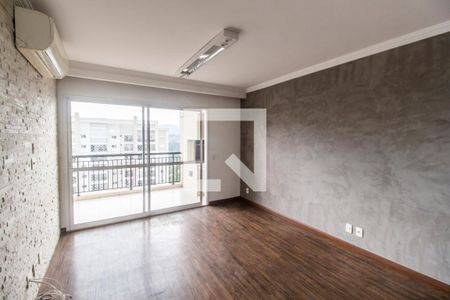 Sala de TV de apartamento à venda com 3 quartos, 110m² em Alphaville, Santana de Parnaíba