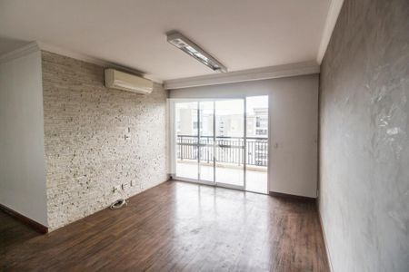 Sala de TV de apartamento à venda com 3 quartos, 110m² em Alphaville, Santana de Parnaíba