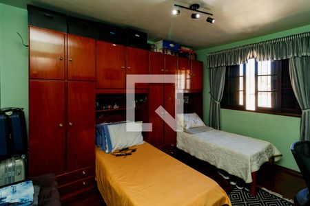 Quarto de casa à venda com 3 quartos, 101m² em Parque Edu Chaves, São Paulo