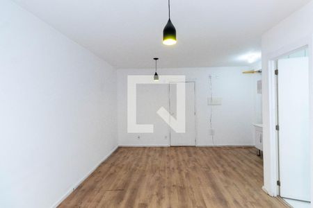 Sala/Quarto de apartamento para alugar com 1 quarto, 25m² em Vila Ré, São Paulo