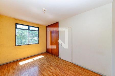 Quarto 1 de apartamento para alugar com 2 quartos, 86m² em Jardim Montanhês, Belo Horizonte