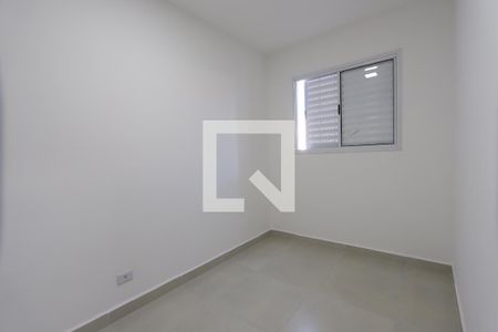 Quarto 2 de apartamento para alugar com 2 quartos, 40m² em Vila Lucia, São Paulo