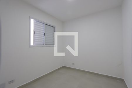 Quarto 1 de apartamento para alugar com 2 quartos, 40m² em Vila Lucia, São Paulo