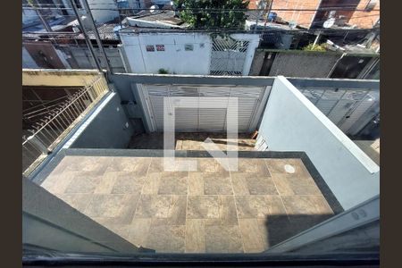 Sacada do Quarto 1 de casa para alugar com 2 quartos, 86m² em Jardim Sabara, São Paulo