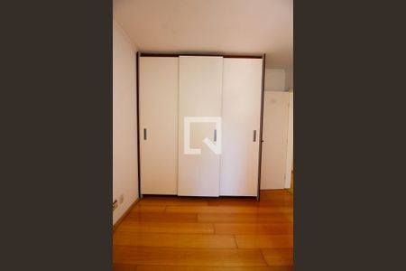 Quarto 1 de apartamento para alugar com 3 quartos, 67m² em Vila Andrade, São Paulo