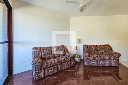 Sala de apartamento para alugar com 3 quartos, 103m² em Jardim Guaiuba, Guarujá