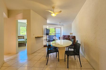 Sala de apartamento para alugar com 3 quartos, 103m² em Jardim Guaiuba, Guarujá