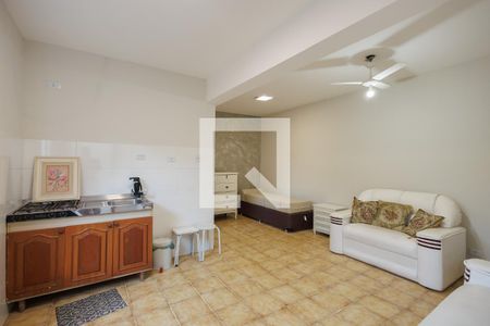 Quarto / Cozinha de kitnet/studio para alugar com 1 quarto, 30m² em Vila Nossa Senhora das Gracas, Taubaté