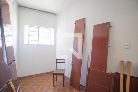 Sala/Quarto de casa para alugar com 1 quarto, 50m² em Mutondo, São Gonçalo