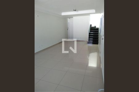 Casa à venda com 3 quartos, 129m² em Jardim Luanda, São Paulo