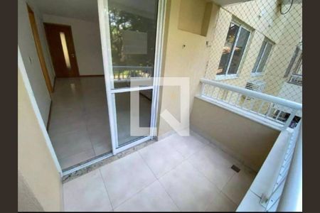 Apartamento à venda com 2 quartos, 60m² em Piratininga, Niterói