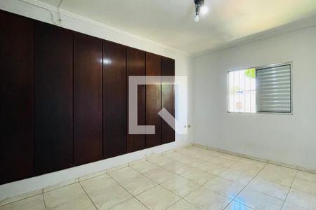 Suíte de casa à venda com 4 quartos, 295m² em Jardim Bela Vista, Guarulhos
