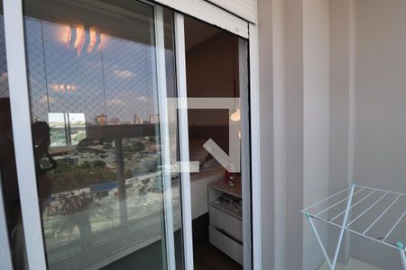 Varanda Quarto 1 suíte de apartamento para alugar com 2 quartos, 84m² em Vila Scarpelli, Santo André