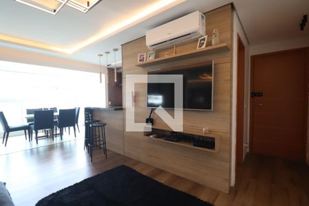 Sala de apartamento para alugar com 2 quartos, 84m² em Vila Scarpelli, Santo André