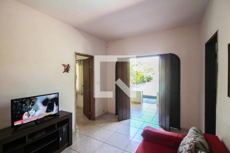 Sala de casa para alugar com 1 quarto, 300m² em Jardim Tropical, Nova Iguaçu