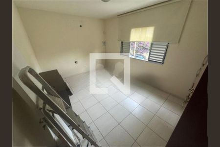 Casa à venda com 3 quartos, 130m² em Vila Mazzei, São Paulo