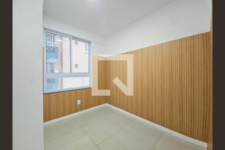 Quarto de apartamento para alugar com 3 quartos, 70m² em Luís Anselmo, Salvador