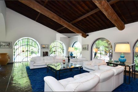 Sala ambientes de casa para alugar com 5 quartos, 580m² em Mangabeiras, Belo Horizonte