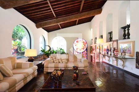 Sala ambientes de casa para alugar com 5 quartos, 580m² em Mangabeiras, Belo Horizonte