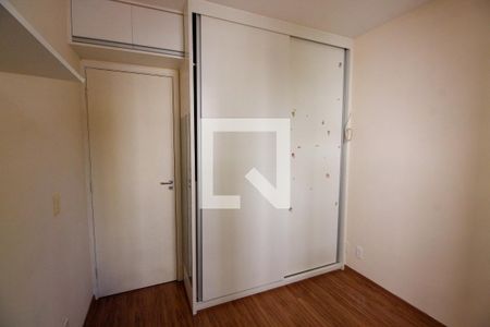 Quarto 1 de apartamento para alugar com 2 quartos, 50m² em Parque Munhoz, São Paulo