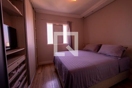 Suíte 1 de apartamento para alugar com 2 quartos, 85m² em Jardim Tupanci, Barueri