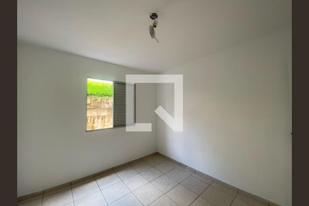 Quarto 1 de apartamento para alugar com 2 quartos, 55m² em Jardim Odete, Guarulhos