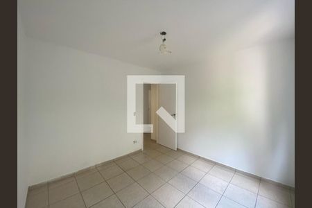 Quarto 2 de apartamento para alugar com 2 quartos, 55m² em Jardim Odete, Guarulhos