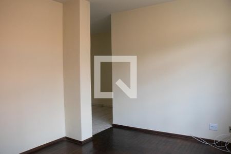 Sala de apartamento para alugar com 3 quartos, 90m² em Alto Caiçaras, Belo Horizonte