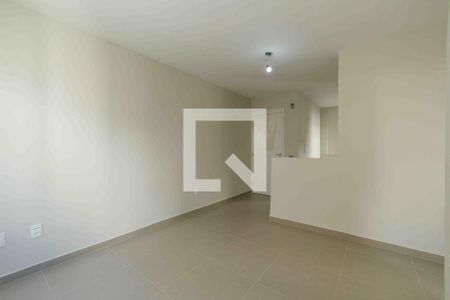 Sala de apartamento para alugar com 2 quartos, 45m² em Vargem Pequena, Rio de Janeiro