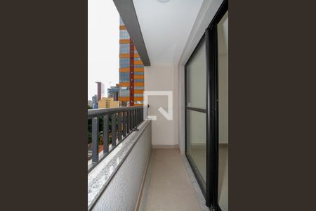 Varanda de kitnet/studio para alugar com 1 quarto, 30m² em Pinheiros, São Paulo