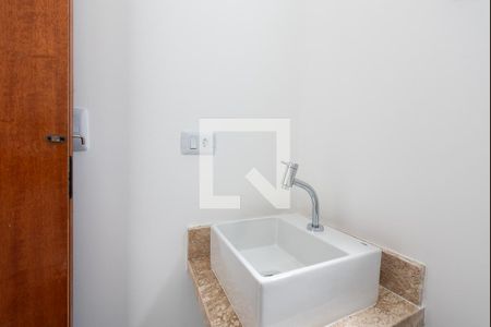 Lavabo de casa para alugar com 3 quartos, 170m² em Aparecida, Santos