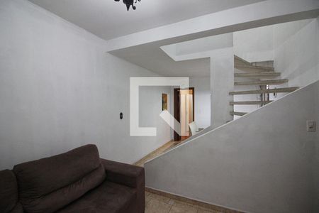 Sala de casa à venda com 2 quartos, 119m² em Conjunto Residencial Pombeva, São Bernardo do Campo