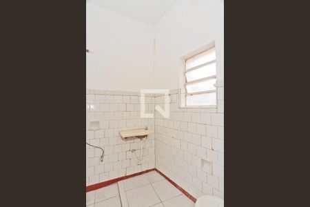 Banheiro de casa à venda com 1 quarto, 42m² em Vila Prado, São Paulo