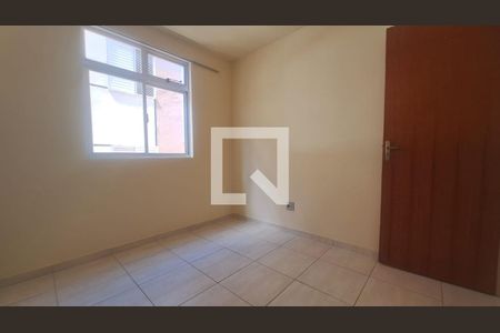 Quarto  de apartamento à venda com 3 quartos, 78m² em Sagrada Família, Belo Horizonte