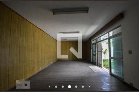 Casa à venda com 4 quartos, 635m² em Jardim Marajoara, São Paulo