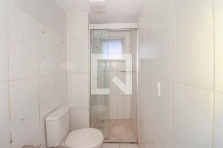 Banheiro de apartamento para alugar com 1 quarto, 37m² em Sarandi, Porto Alegre