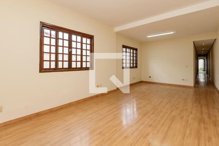 Sala de casa para alugar com 3 quartos, 200m² em Vila Cordeiro, São Paulo