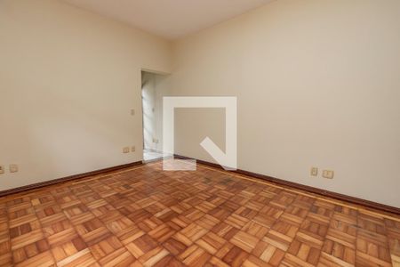 Suíte de casa para alugar com 3 quartos, 200m² em Vila Cordeiro, São Paulo